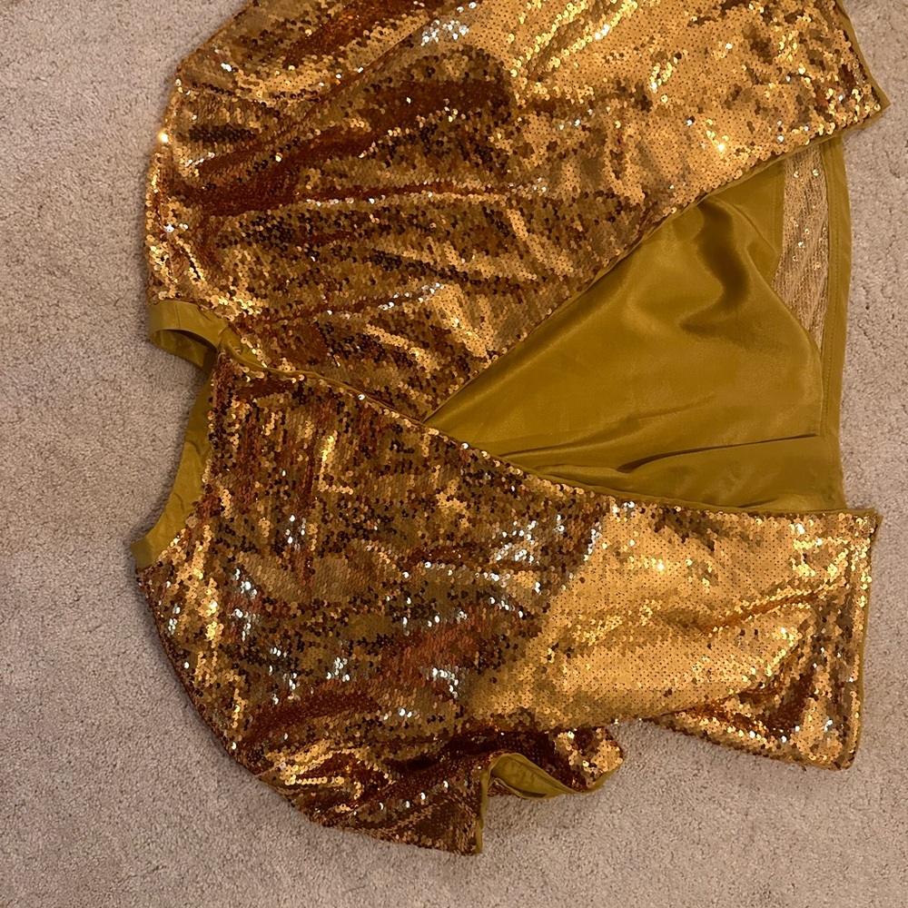 ASOS sequin backless tee - Picture 2 of 3